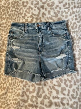 American Eagle Distressed Curvy Super High-Rise Denim Shorts, Size 12
